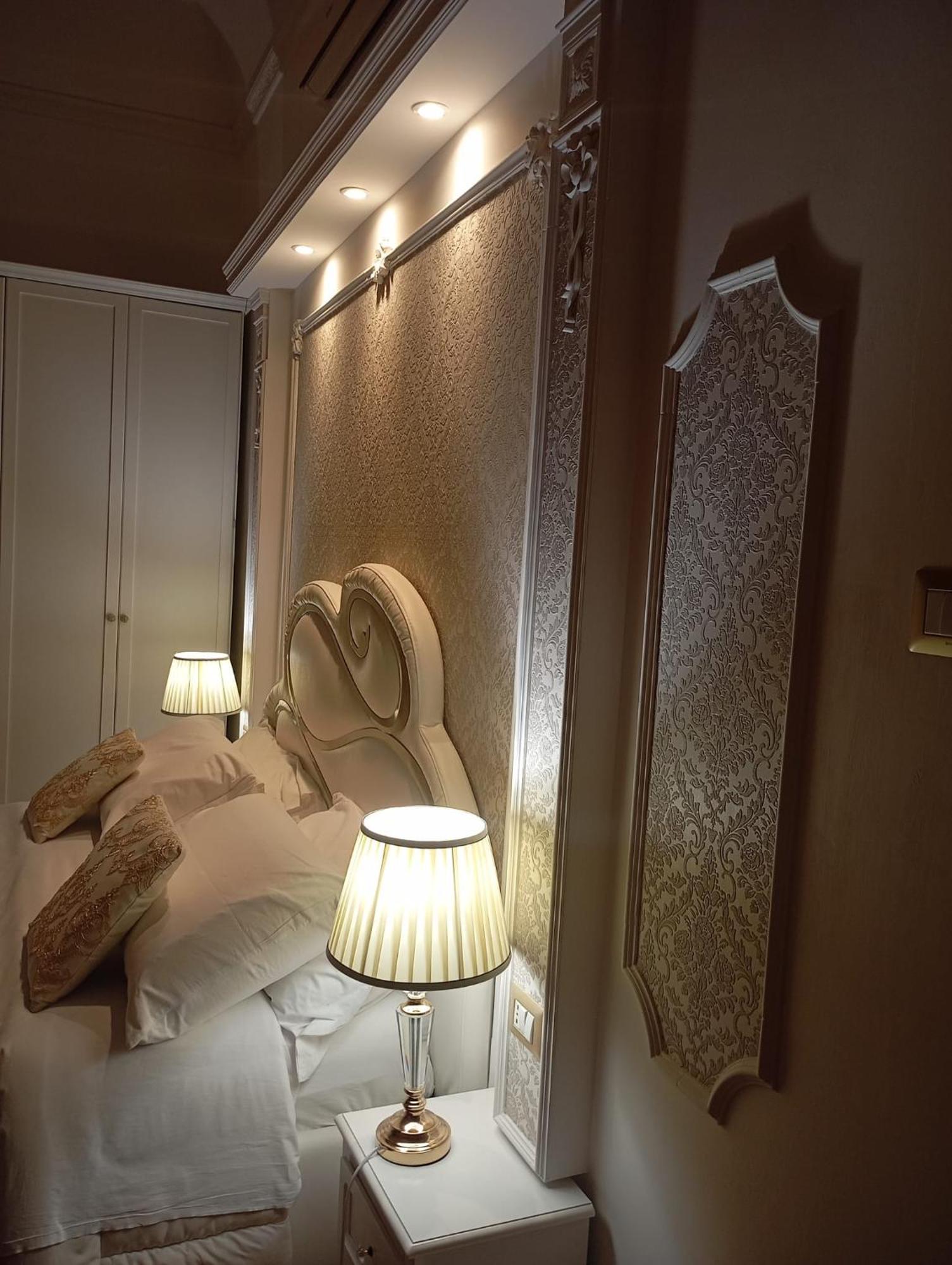 Barberini Dream Hotel Рим Екстериор снимка