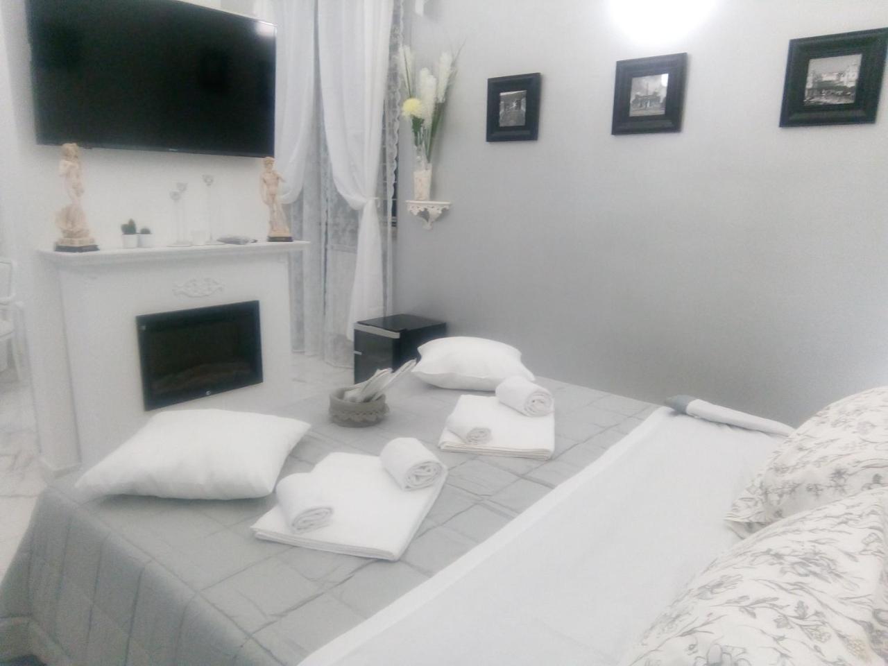 Barberini Dream Hotel Рим Екстериор снимка